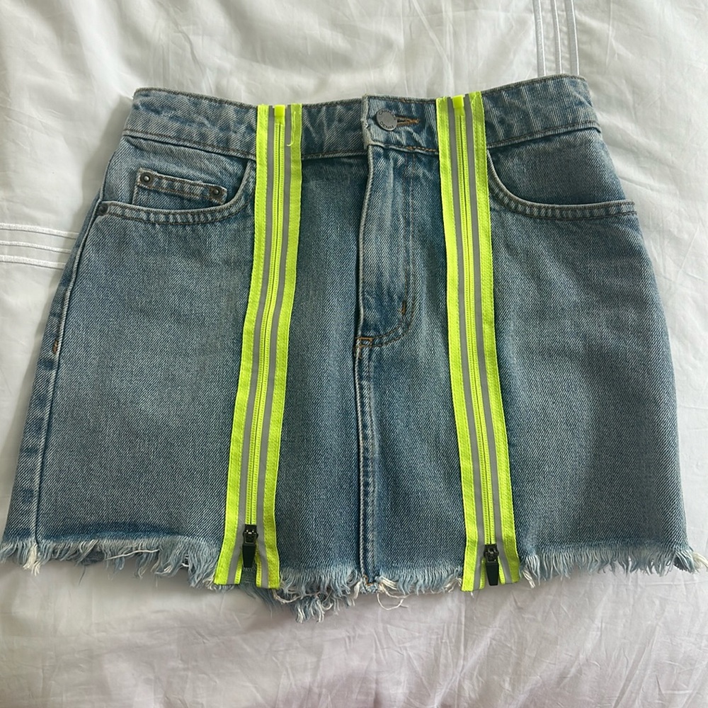 Carmar LF denim Jean skirt with yellow zippers